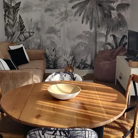 Petite Maison Cosy Ferienhaus Aigrefeuille-dʼAunis